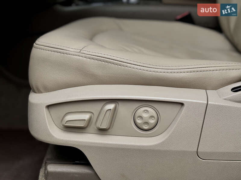 Позашляховик / Кросовер Audi Q7 2007 в Тернополі
