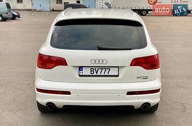 Позашляховик / Кросовер Audi Q7 2008 в 