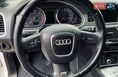 Позашляховик / Кросовер Audi Q7 2008 в 