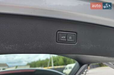 Внедорожник / Кроссовер Audi Q7 2018 в 