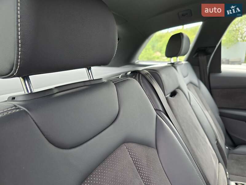 Позашляховик / Кросовер Audi Q7 2018 в Ковелі
