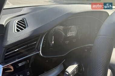 Внедорожник / Кроссовер Audi Q7 2022 в 