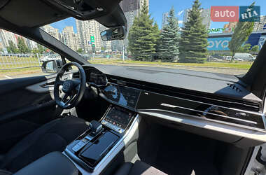 Внедорожник / Кроссовер Audi Q7 2022 в 