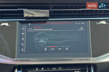 Внедорожник / Кроссовер Audi Q7 2022 в 