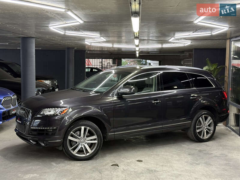 Позашляховик / Кросовер Audi Q7 2012 в Одесі