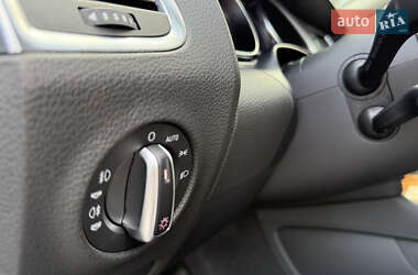 Внедорожник / Кроссовер Audi Q7 2014 в 