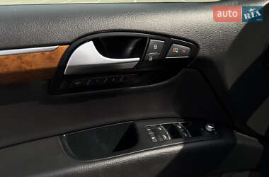 Позашляховик / Кросовер Audi Q7 2014 в 