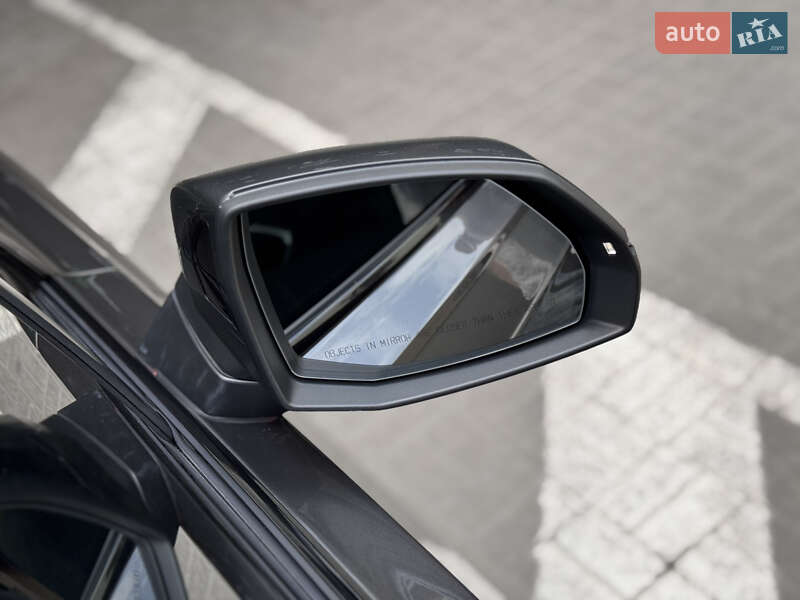 Внедорожник / Кроссовер Audi Q7 2020 в Киеве