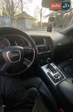 Позашляховик / Кросовер Audi Q7 2008 в 