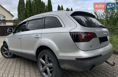 Позашляховик / Кросовер Audi Q7 2006 в 