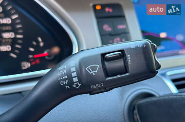 Позашляховик / Кросовер Audi Q7 2015 в 