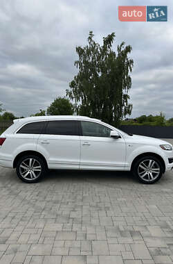 Позашляховик / Кросовер Audi Q7 2014 в 