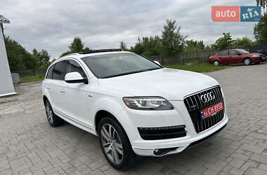 Позашляховик / Кросовер Audi Q7 2014 в 