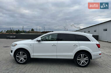 Позашляховик / Кросовер Audi Q7 2014 в 