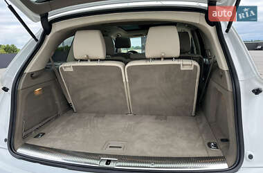 Позашляховик / Кросовер Audi Q7 2014 в 