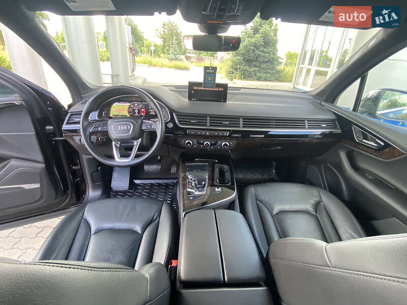 Внедорожник / Кроссовер Audi Q7 2018 в Виннице