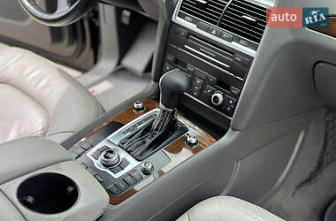 Внедорожник / Кроссовер Audi Q7 2011 в 