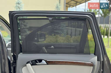 Внедорожник / Кроссовер Audi Q7 2011 в 