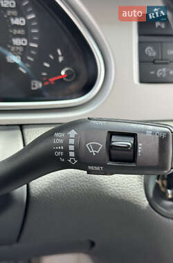 Внедорожник / Кроссовер Audi Q7 2011 в 