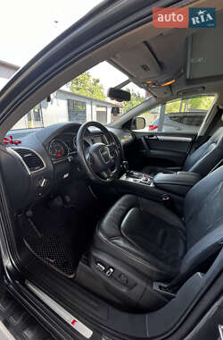 Позашляховик / Кросовер Audi Q7 2009 в 