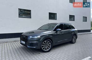 Внедорожник / Кроссовер Audi Q7 2017 в Хмельницком