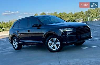 Внедорожник / Кроссовер Audi Q7 2019 в Киеве