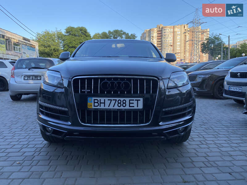 Внедорожник / Кроссовер Audi Q7 2014 в Одессе