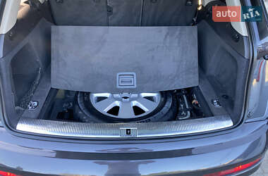 Внедорожник / Кроссовер Audi Q7 2014 в 