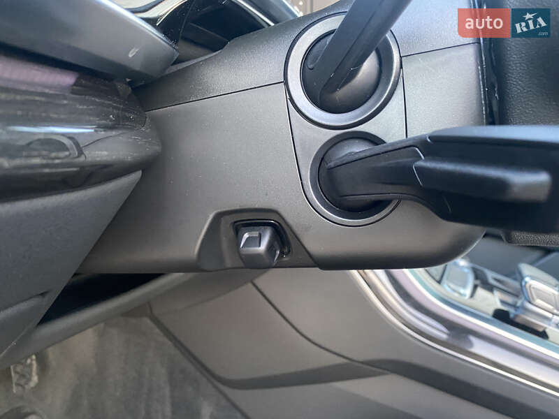 Позашляховик / Кросовер Audi Q7 2021 в Києві