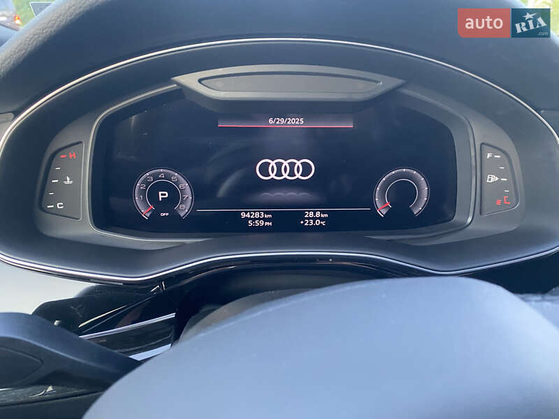 Позашляховик / Кросовер Audi Q7 2021 в Києві