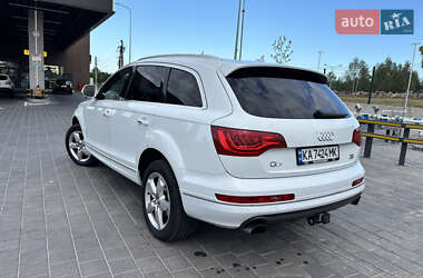 Внедорожник / Кроссовер Audi Q7 2013 в 