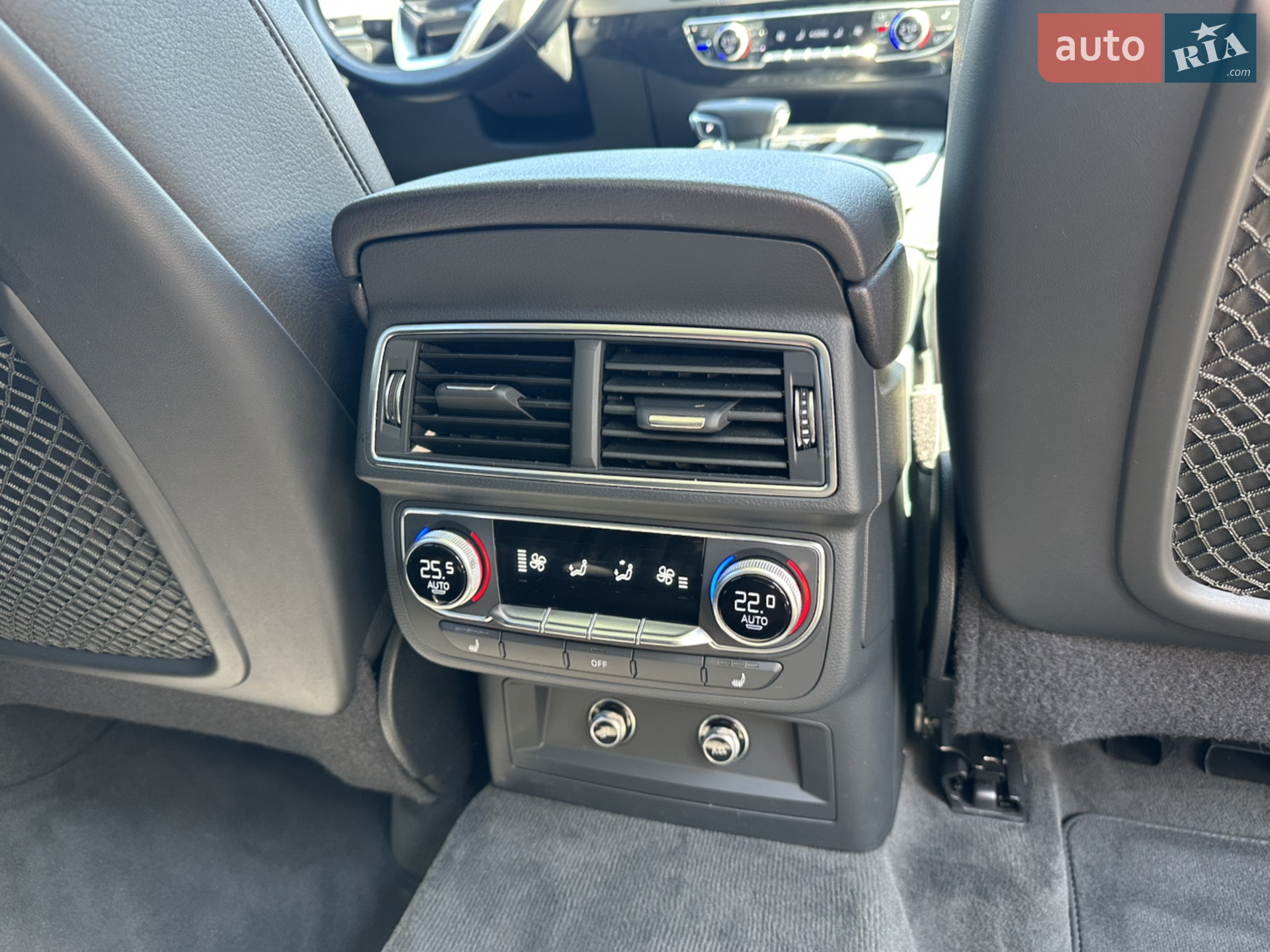 2019 Audi Q7 - мініатюра 20