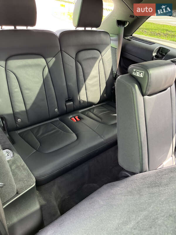 Позашляховик / Кросовер Audi Q7 2011 в Тернополі