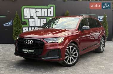 Внедорожник / Кроссовер Audi Q7 2020 в 