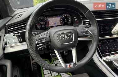 Внедорожник / Кроссовер Audi Q7 2020 в 