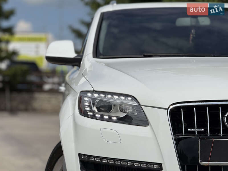 Позашляховик / Кросовер Audi Q7 2013 в Тернополі