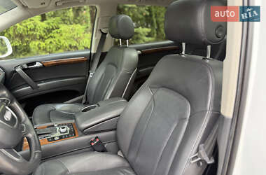 Внедорожник / Кроссовер Audi Q7 2013 в 