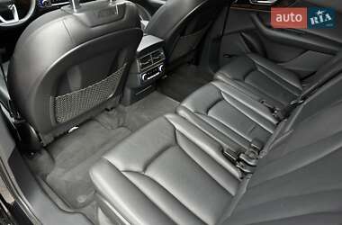 Позашляховик / Кросовер Audi Q7 2016 в 