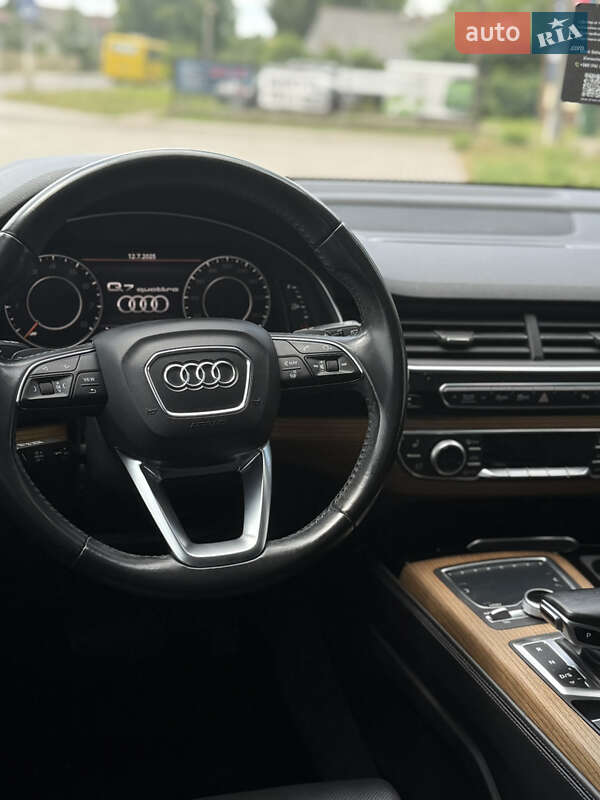 Внедорожник / Кроссовер Audi Q7 2017 в Коломые