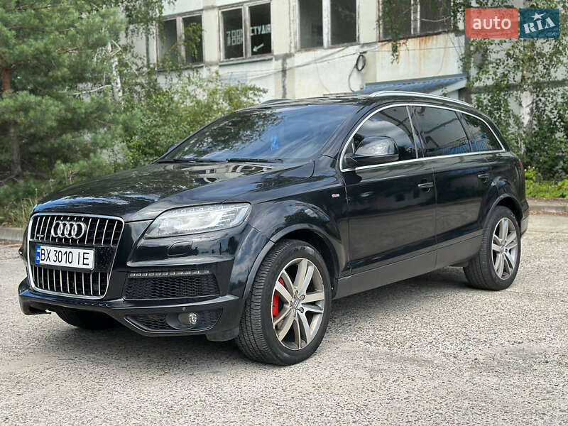 Позашляховик / Кросовер Audi Q7 2009 в 
