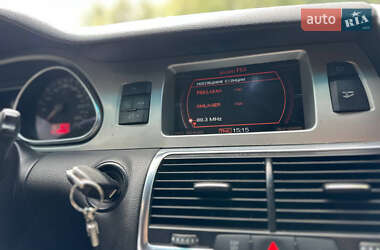 Позашляховик / Кросовер Audi Q7 2009 в 