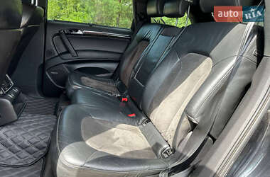 Позашляховик / Кросовер Audi Q7 2009 в 