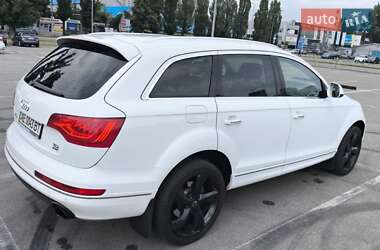Внедорожник / Кроссовер Audi Q7 2013 в Киеве
