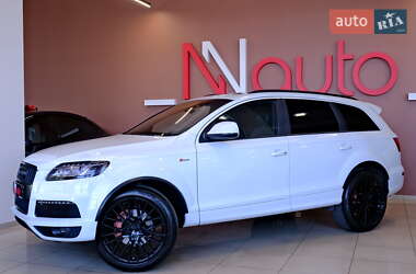 Внедорожник / Кроссовер Audi Q7 2014 в 