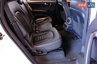 Внедорожник / Кроссовер Audi Q7 2014 в 