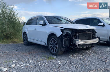 Позашляховик / Кросовер Audi Q7 2016 в Львові