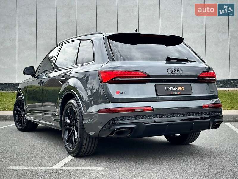 Позашляховик / Кросовер Audi Q7 2025 в Києві
