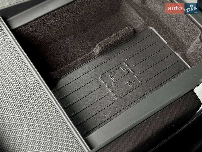 Позашляховик / Кросовер Audi Q7 2025 в Києві