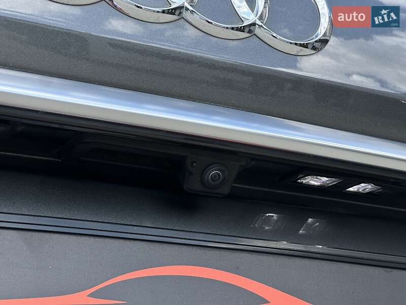 Позашляховик / Кросовер Audi Q7 2020 в Мукачевому