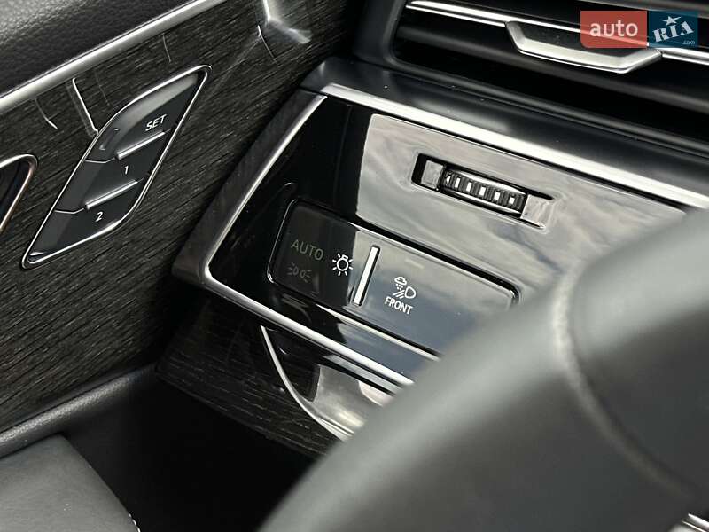 Позашляховик / Кросовер Audi Q7 2020 в Мукачевому